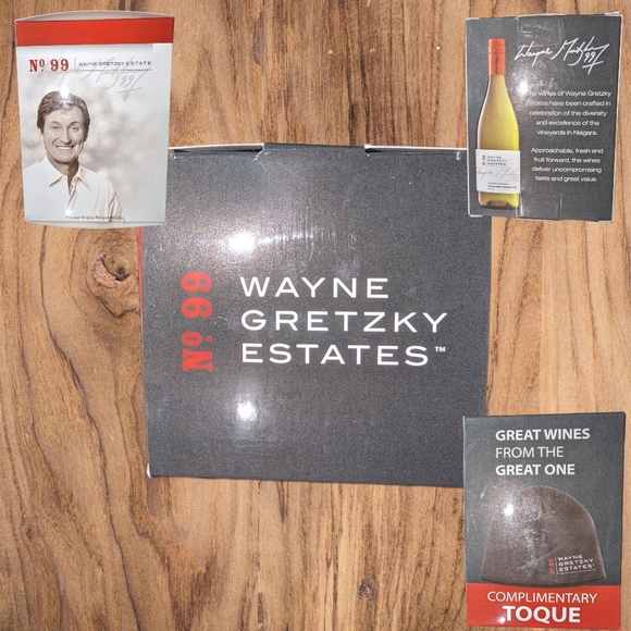 Wayne Gretzky 🏒 Toque - Picture 6 of 6